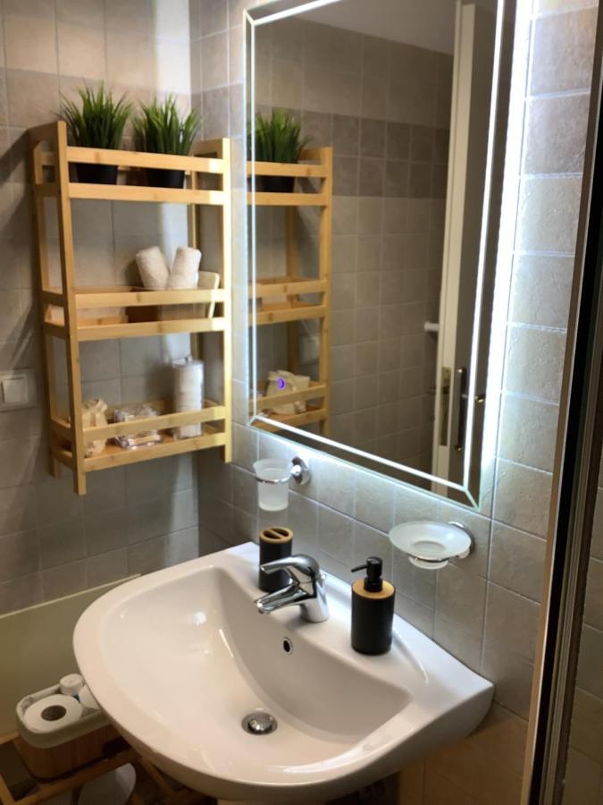 Eleanna'S House - 400M From The Beach 罗希姆诺 外观 照片